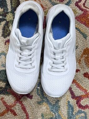 Skechers Women's White Athletic Sneakers - just add your favorite insole!